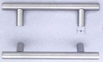 Omnia 9464/448 17-5/8 Inch Center to Center Stainless Steel Pull